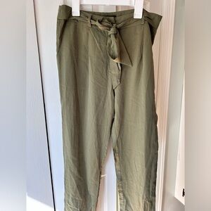 LuLu’s Olive slacks with tie - size L